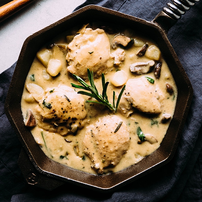 Cozy One Pan Chicken & Potatoes with Creamy Garlic Sauce